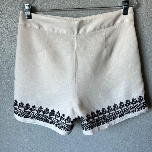 J. Crew 100% linen floral eyelet embroidered trim - Picture 2 of 13